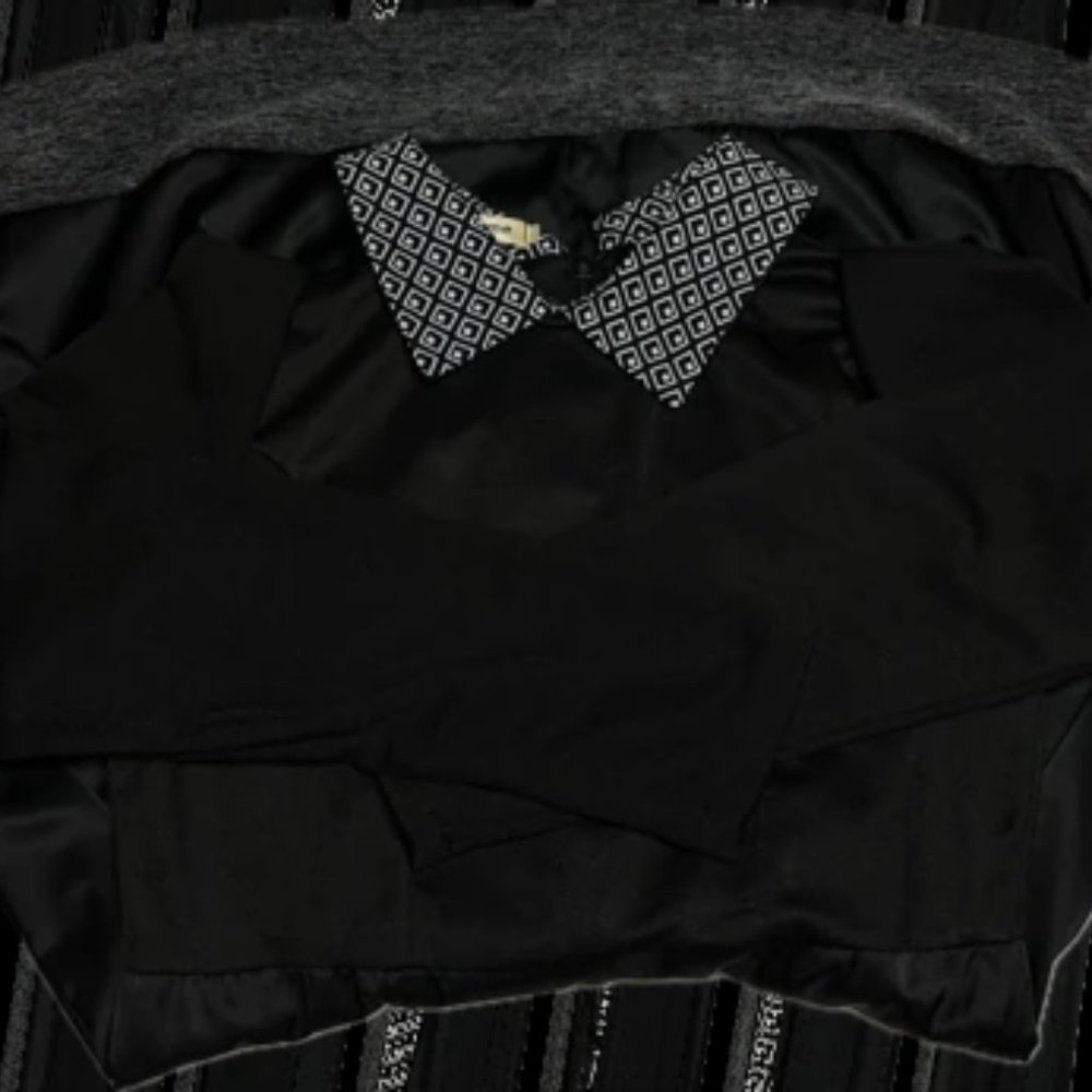 Long Sleeve Black Dress with patterned Collar (  Size S)